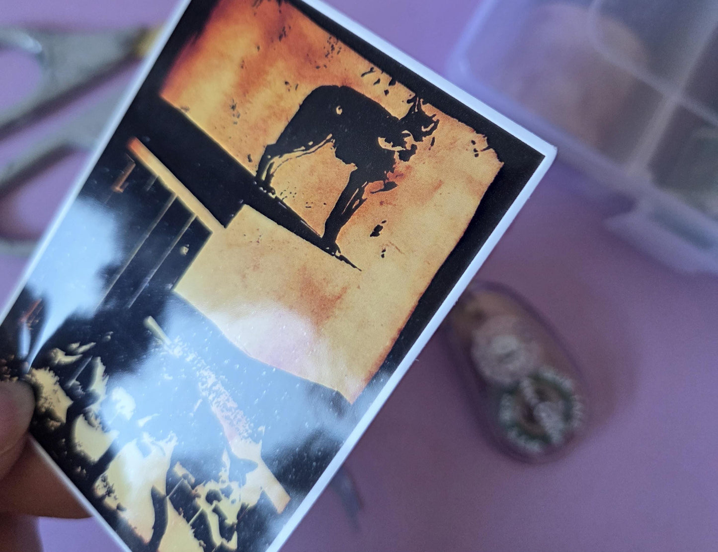 Grunge Wolf Sticker – Die Cut Wilderness Animal Decal, Dark Forest Aesthetic Laptop Sticker, Gothic Outdoor Art, Indie Individual Sticker